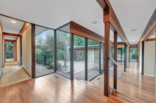 4290 Salish Drive, Vancouver, BC - Indoor Photo Showing Other Room