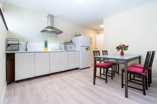 4290 Salish Drive, Vancouver, BC - Indoor Photo Showing Dining Room