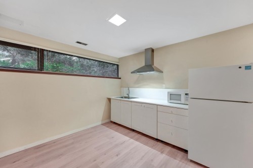 4290 Salish Drive, Vancouver, BC - Indoor