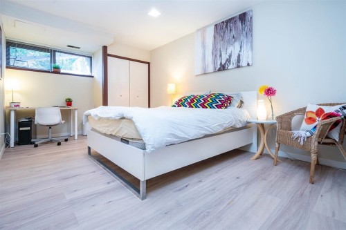 4290 Salish Drive, Vancouver, BC - Indoor Photo Showing Bedroom