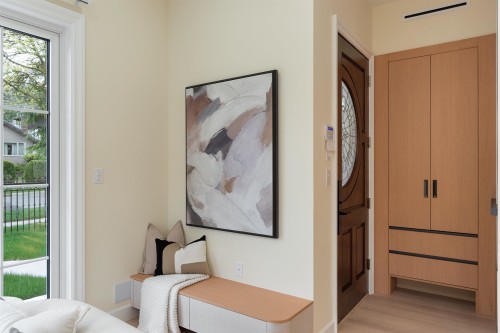 2-4503 15Th Avenue W, Vancouver, BC - Indoor
