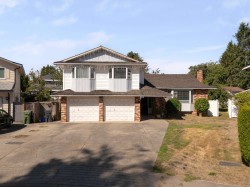 8611 Rideau Drive  Richmond, BC V7A 4M6
