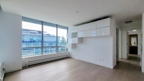 1507-9060 University Crescent, Burnaby, BC - Indoor Photo Showing Other Room