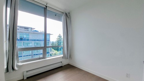 1507-9060 University Crescent, Burnaby, BC - Indoor Photo Showing Other Room
