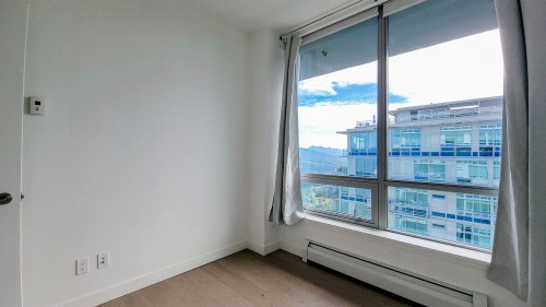 1507-9060 University Crescent, Burnaby, BC - Indoor Photo Showing Other Room