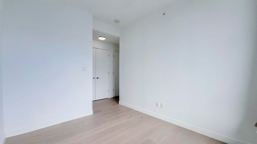 1507-9060 University Crescent, Burnaby, BC - Indoor Photo Showing Other Room