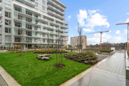 2-6200 Minoru Boulevard, Richmond, BC - Outdoor