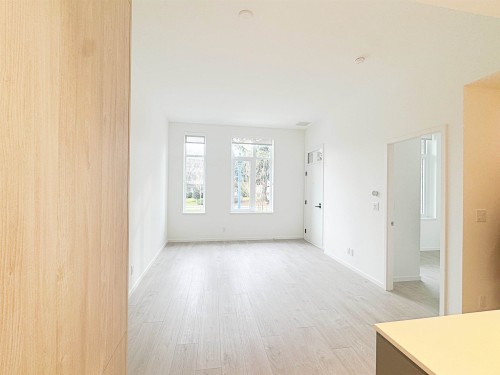 2-6200 Minoru Boulevard, Richmond, BC - Indoor Photo Showing Other Room