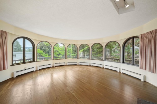 380 Metta Street, Port Moody, BC - Indoor Photo Showing Other Room