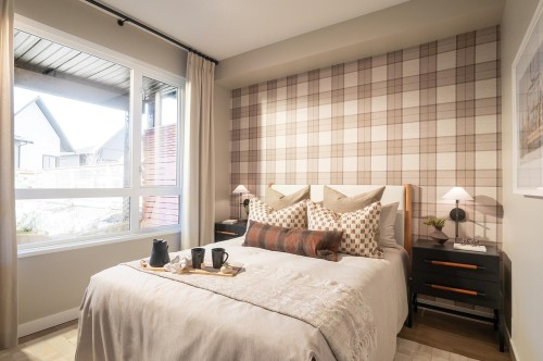 41165 Tabletop Lane, Squamish, BC - Indoor Photo Showing Bedroom