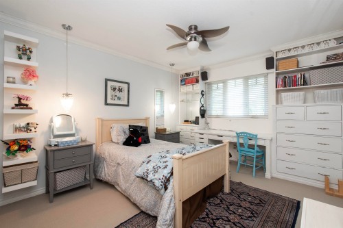4594 Teviot Place, North Vancouver, BC - Indoor Photo Showing Bedroom