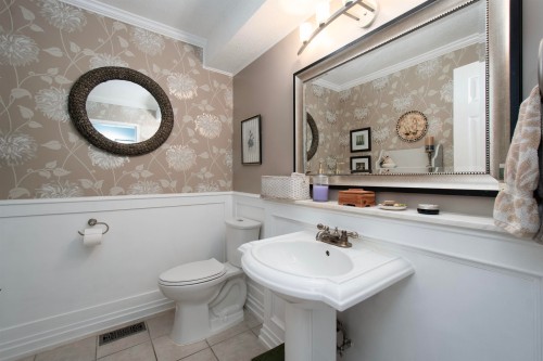 4594 Teviot Place, North Vancouver, BC - Indoor Photo Showing Bathroom