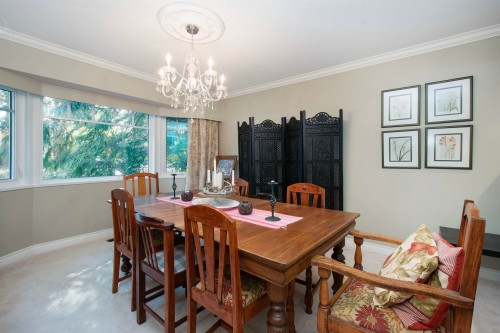 4594 Teviot Place, North Vancouver, BC - Indoor Photo Showing Dining Room