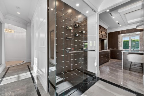 6331 Chatsworth Road, Richmond, BC - Indoor Photo Showing Other Room