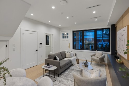 2619 Carolina Street, Vancouver, BC 