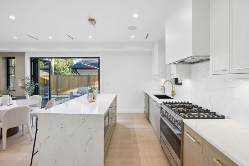 2619 Carolina Street, Vancouver, BC 