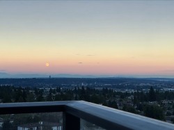 1702-6537 Telford Avenue Burnaby, BC V5H 0K9