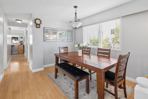 3464 Vincent Street, Port Coquitlam, BC - Indoor Photo Showing Dining Room