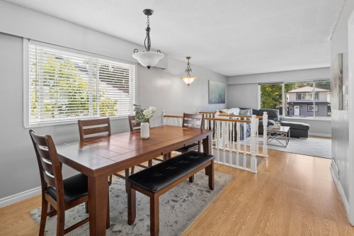 3464 Vincent Street, Port Coquitlam, BC - Indoor Photo Showing Dining Room