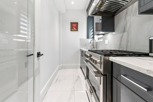 5577 Inverness Street, Vancouver, BC 