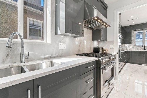 5577 Inverness Street, Vancouver, BC 