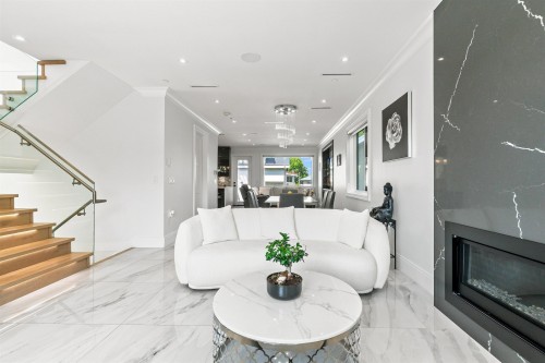 5577 Inverness Street, Vancouver, BC 