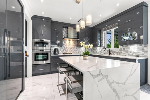 5577 Inverness Street, Vancouver, BC 