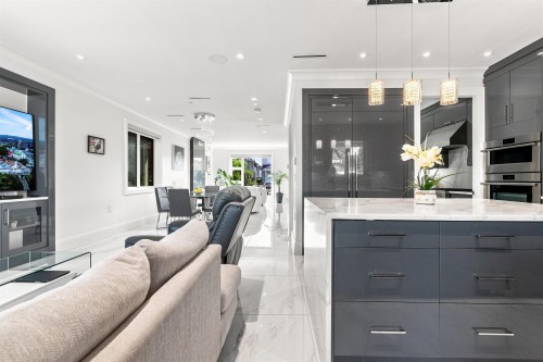 5577 Inverness Street, Vancouver, BC 