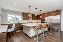 18864 119b Avenue Pitt Meadows, BC V3Y 1W7