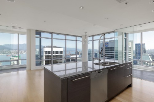 4304-1111 Alberni Street, Vancouver, BC - Indoor Photo Showing Kitchen With Double Sink With Upgraded Kitchen