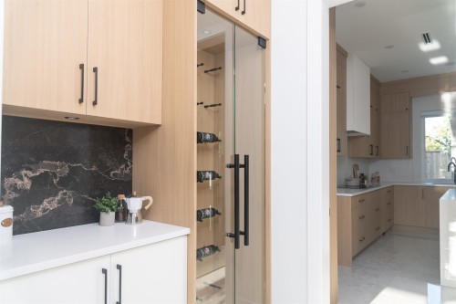 10360 Cornerbrook Crescent, Richmond, BC - Indoor
