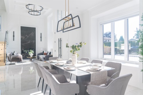 10360 Cornerbrook Crescent, Richmond, BC - Indoor Photo Showing Dining Room