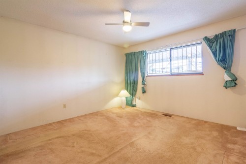 4467 Perry Street, Vancouver, BC - Indoor