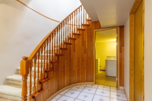 4467 Perry Street, Vancouver, BC - Indoor Photo Showing Other Room