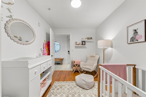 2460 Sasamat Street, Vancouver, BC - Indoor