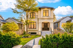 4627 15th Avenue W Vancouver, BC V6R 3B5