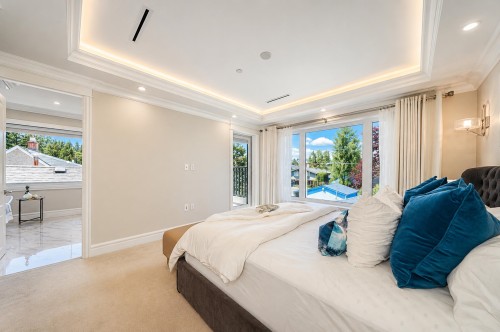 4627 15Th Avenue W, Vancouver, BC - Indoor Photo Showing Bedroom