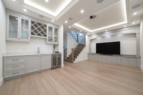 4627 15Th Avenue W, Vancouver, BC - Indoor