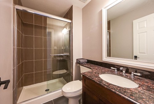 B-7928 Cartier Street , Vancouver, BC V6P 4T4 5