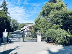 7688 Wheater Court Burnaby, BC V5E 4P3