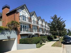 22-5655 Chaffey Avenue Burnaby, BC V6B 1T8