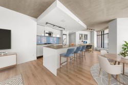 810-128 Cordova Street W Vancouver, BC V6B 0E6