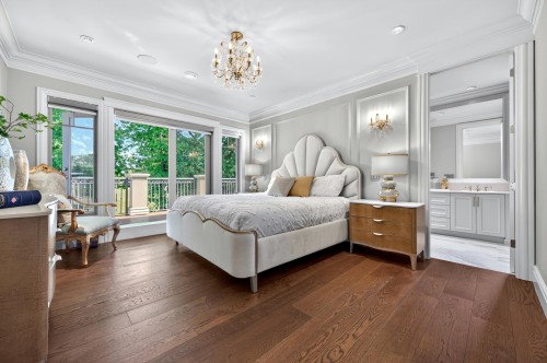 8520 Elsmore Road, Richmond, BC - Indoor Photo Showing Bedroom