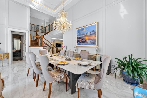 8520 Elsmore Road, Richmond, BC - Indoor Photo Showing Dining Room