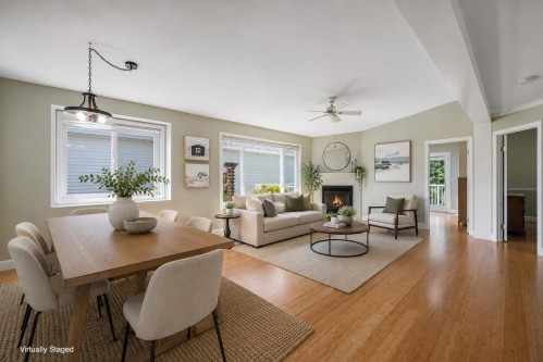 5379 Regatta Way, Delta, BC - Indoor With Fireplace