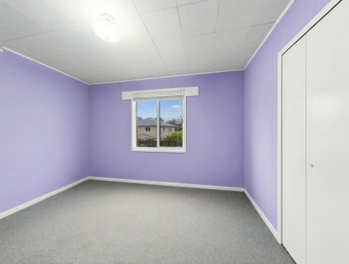 122 17Th Avenue W, Vancouver, BC - Indoor Photo Showing Other Room
