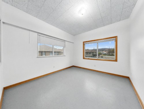 122 17Th Avenue W, Vancouver, BC - Indoor