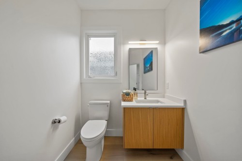5358 Crescent Drive, Delta, BC - Indoor Photo Showing Bathroom