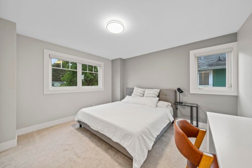 5358 Crescent Drive, Delta, BC - Indoor Photo Showing Bedroom