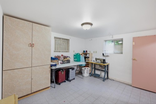 55 King Edward Avenue W, Vancouver, BC - Indoor Photo Showing Other Room